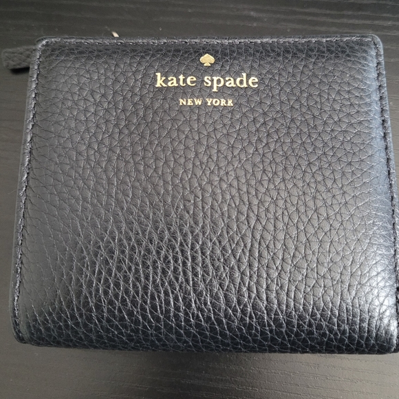 kate spade Black Bifold Wallet like new l-zip - Picture 2 of 10